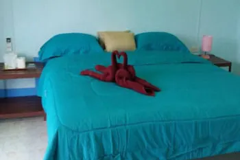 מלון קו לנטה Anyaman Lanta House